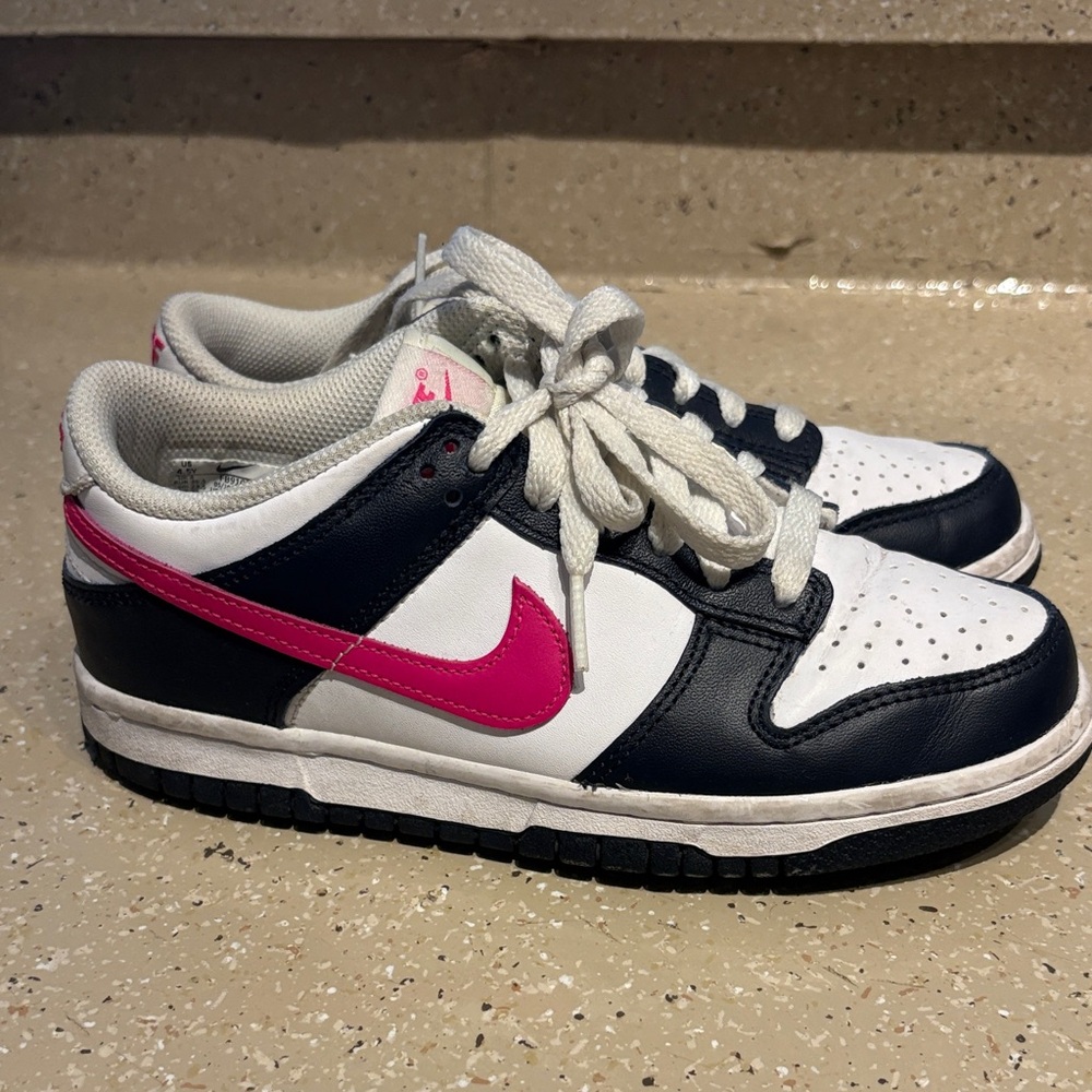 Nike White and Black Sneakers with Pink Swoosh